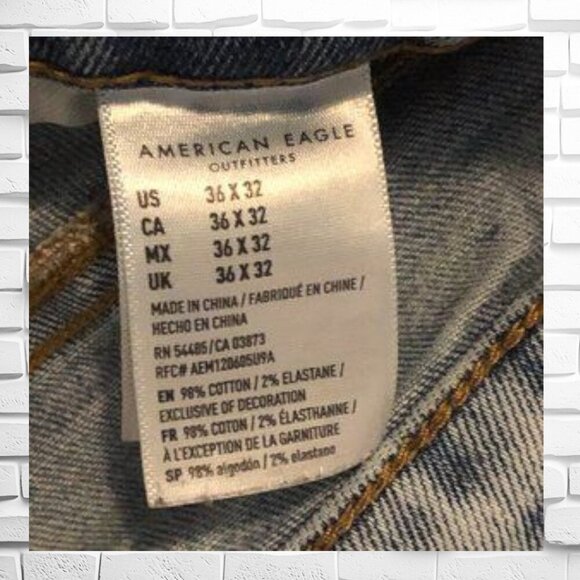 AMERICAN EAGLE Mens Vintage Light Wash Ripped 36" - Picture 2 of 6